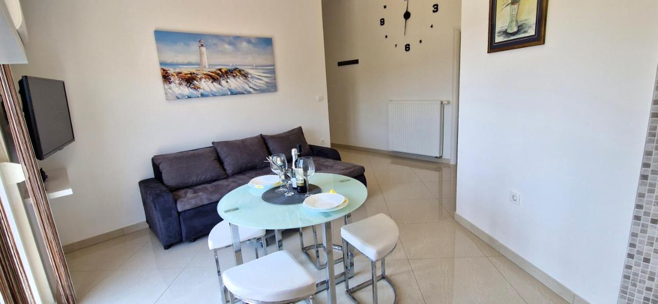 Apartments Pinezic Skrbčići Εξωτερικό φωτογραφία